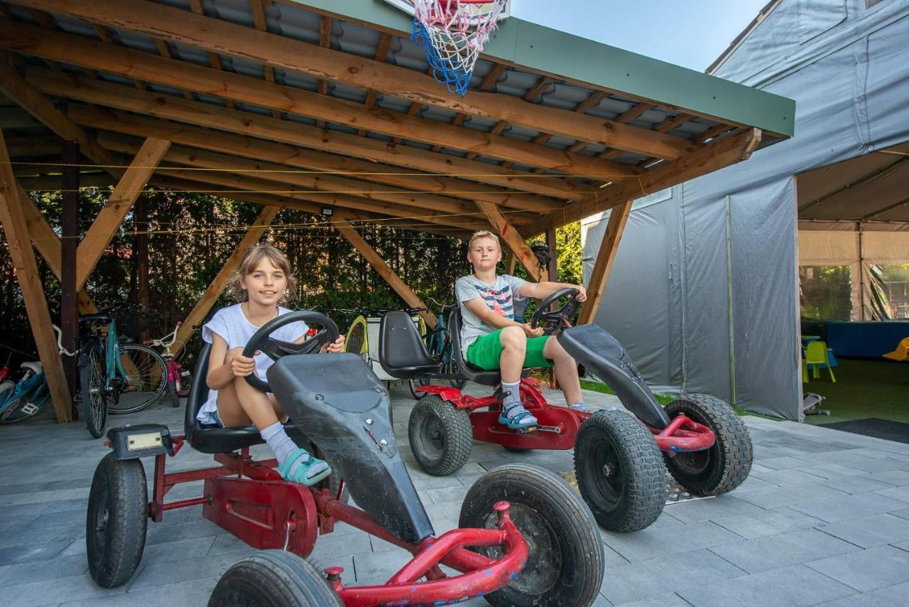 Villa Altair4Kids Wladyslawowo Ngoại thất bức ảnh